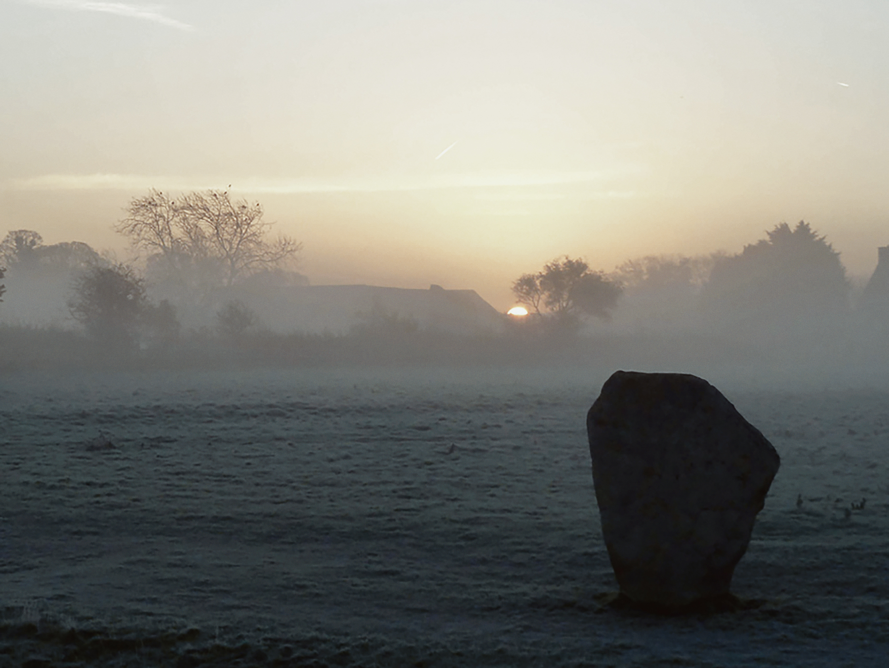 Avebury Mist