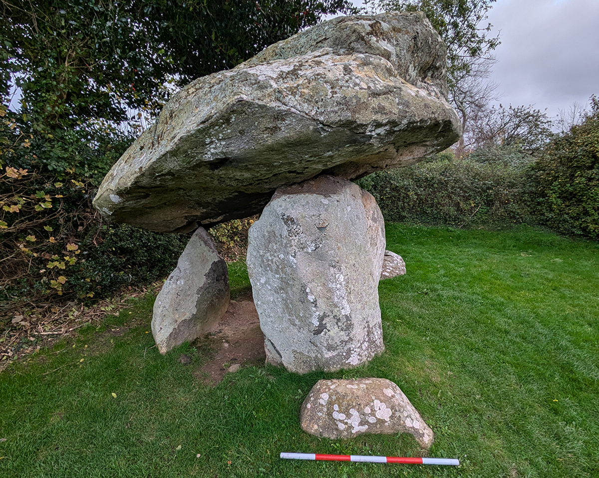 New Edition Neolithic Tombs of Wales George Nash chambered monuments