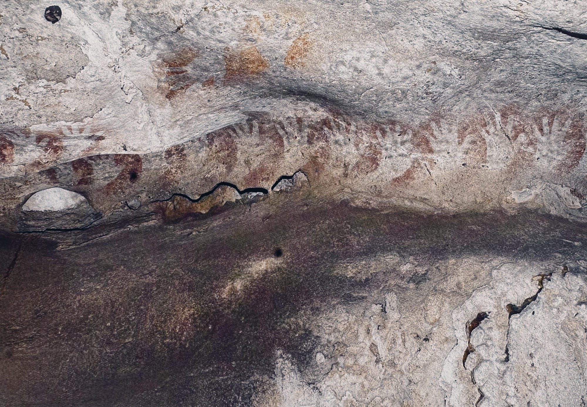 Gua Ham Marang Mountains Borneo Indonesia Hands Handprints Hand Prints Motif Rock Art Archaeology